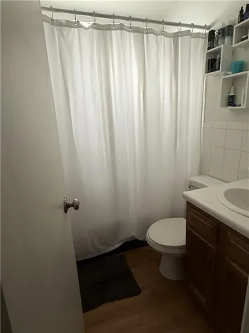 $185,000 | 3550 South Park Road, Bethel Park, PA 15102