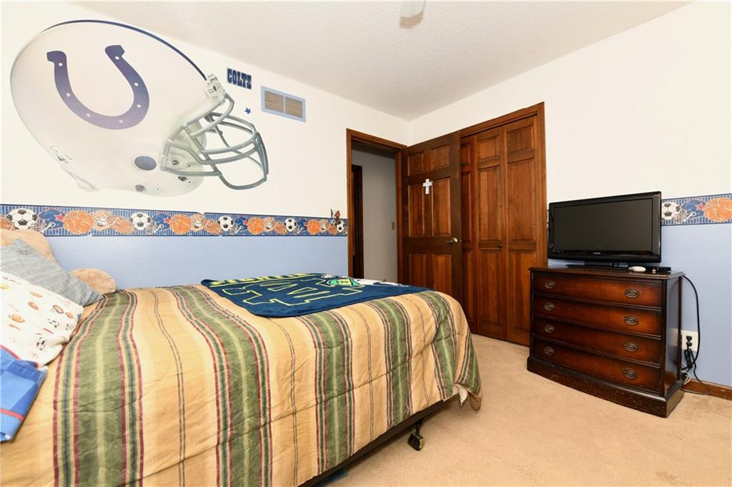 8229 Forward Pass Road Indianapolis, IN 46217 - Photo 20 of 30 Gallery Image 20