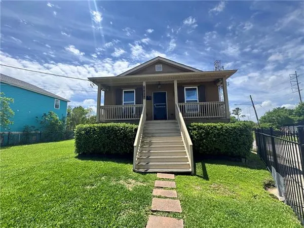 $2,200 | 9438 Forshey Street, New Orleans, LA 70118