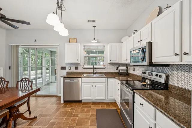 $399,900 | 5402 Woodbreeze Drive, North Charleston, SC 29420