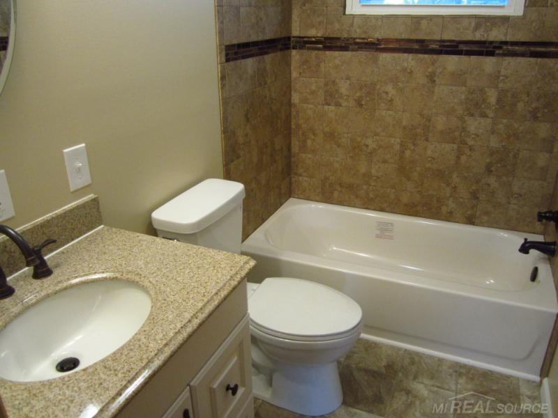 19 Black River Road Croswell, MI 48422 - Photo 4 of 7