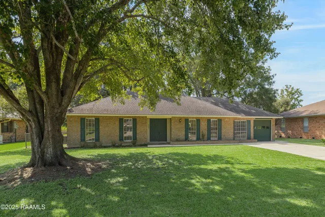 $249,000 | 408 Estate New Iberia La, New Iberia, LA 70563