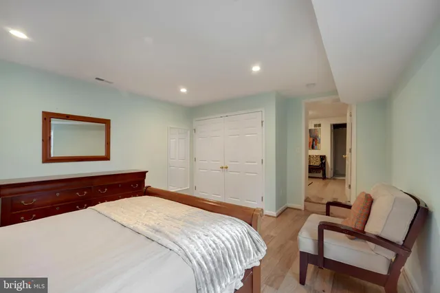 $1,799,000 | 4518 Chase Avenue, Bethesda, MD 20814