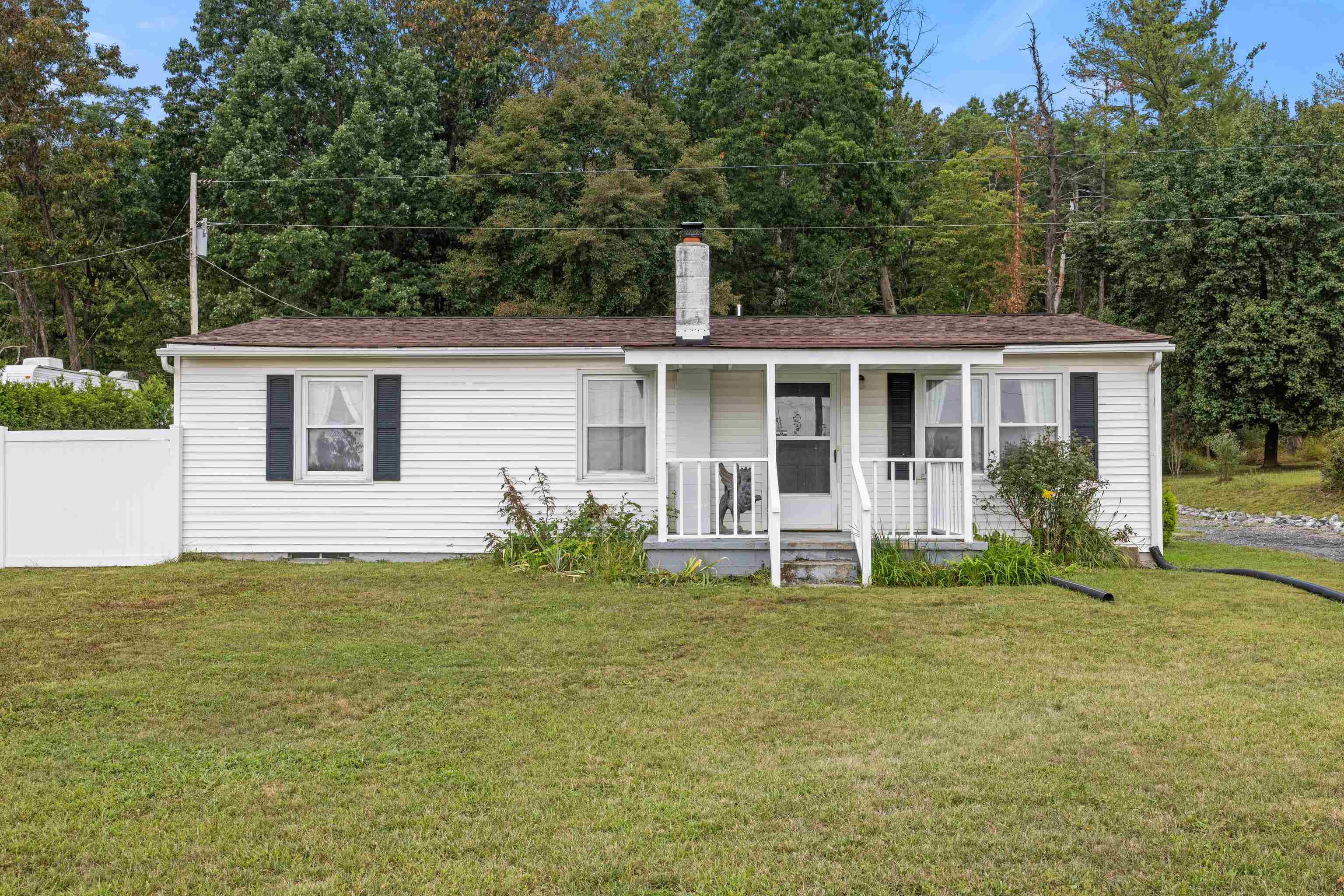 3284 Morris Mill Road Staunton, VA 24401 - Photo 3 of 51 Gallery Image 3