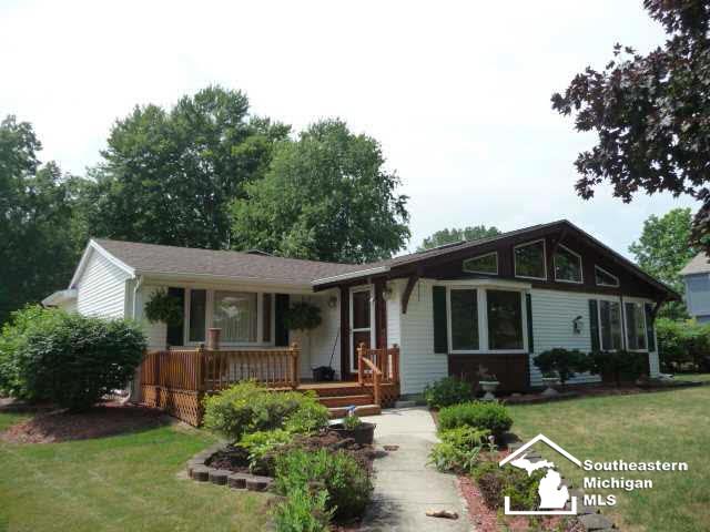 8003 Jackman Road Temperance, MI 48182 - Photo 1 of 36 21188130.JPG