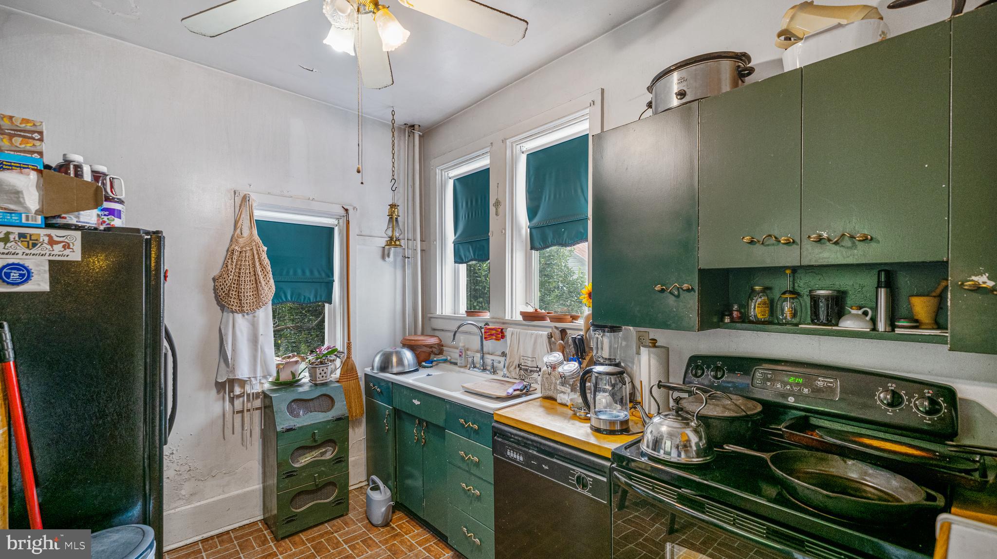 130 West 3rd Street Frederick, MD 21701 - Photo 19 of 52 KITCHEN