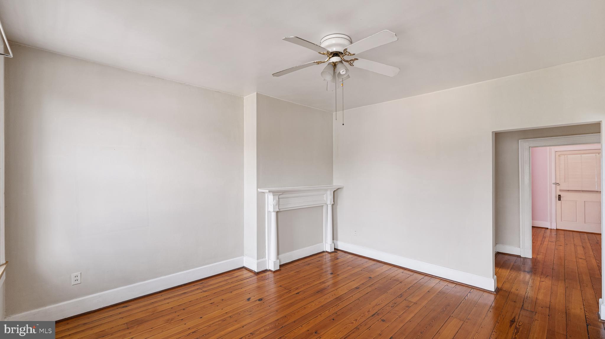 130 West 3rd Street Frederick, MD 21701 - Photo 35 of 52 LIVING ROOM