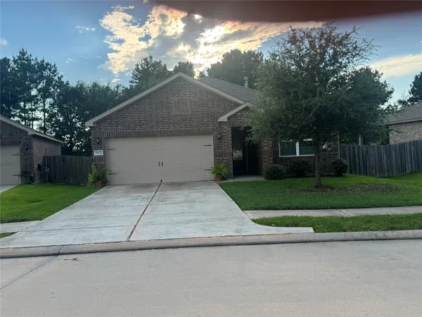 $233,900 | 7622 Dragon Pearls Lane, Conroe, TX 77304