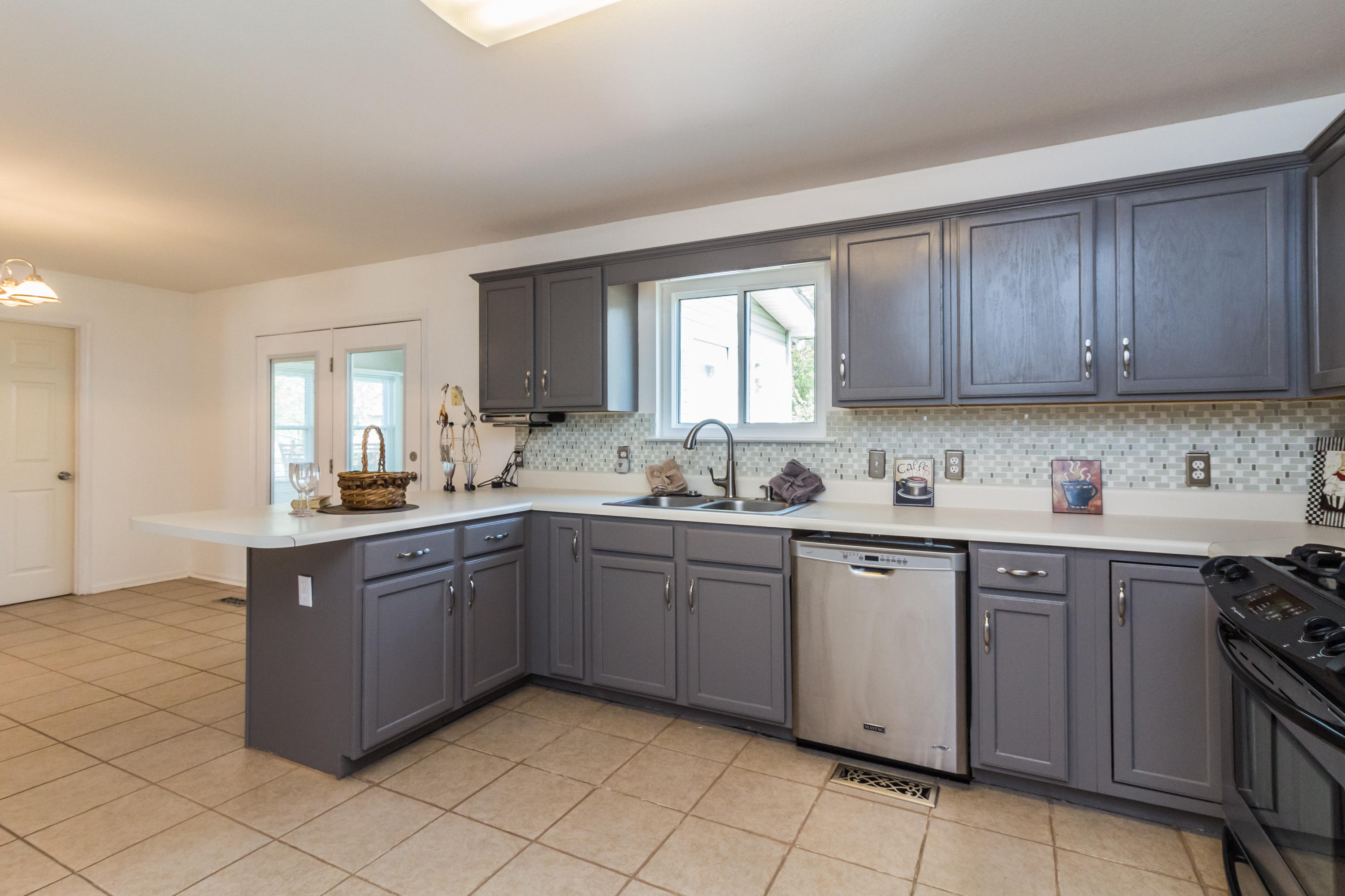 858 Graysville Road Chattanooga, TN 37421 - Photo 12 of 36 14