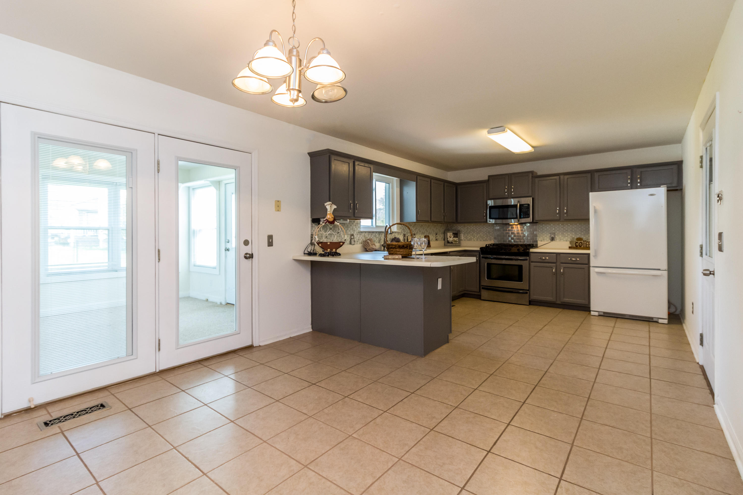 858 Graysville Road Chattanooga, TN 37421 - Photo 6 of 36 8