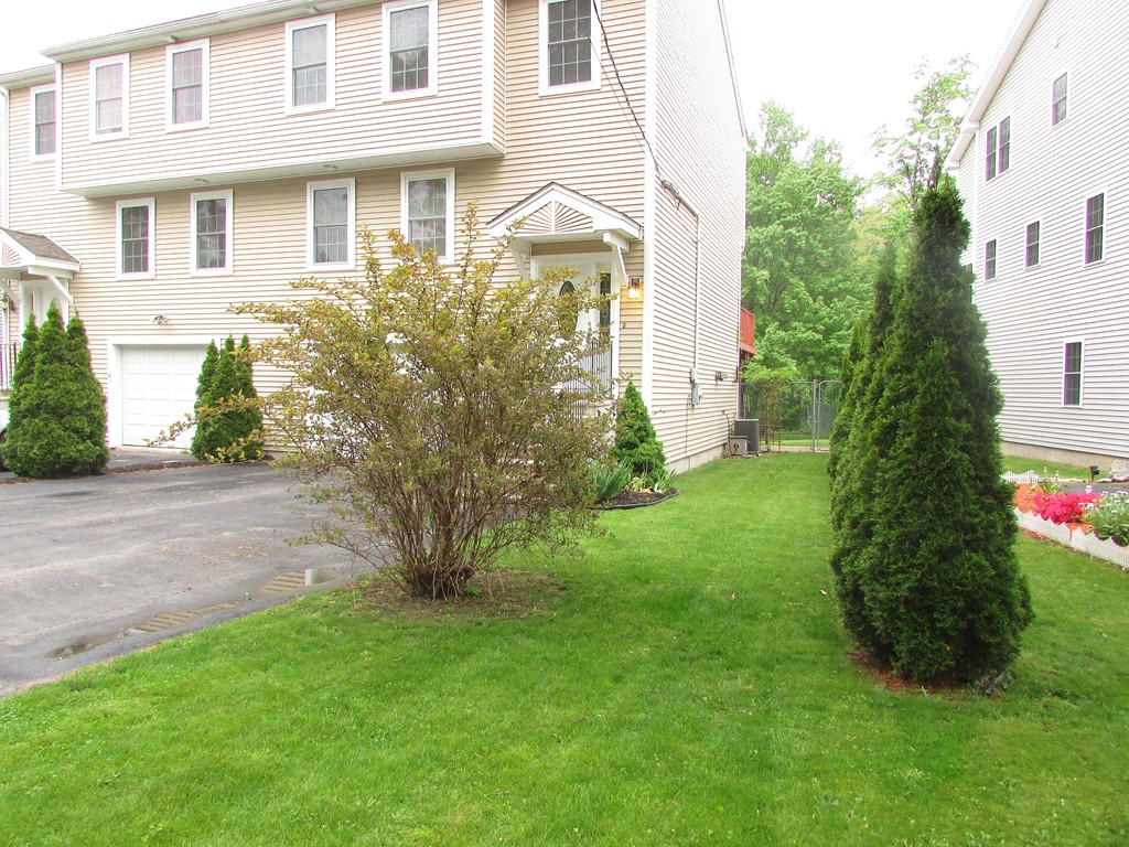 34 A Pine Hill Road Worcester, MA 01604 - Photo 3 of 30 Gallery Image 3