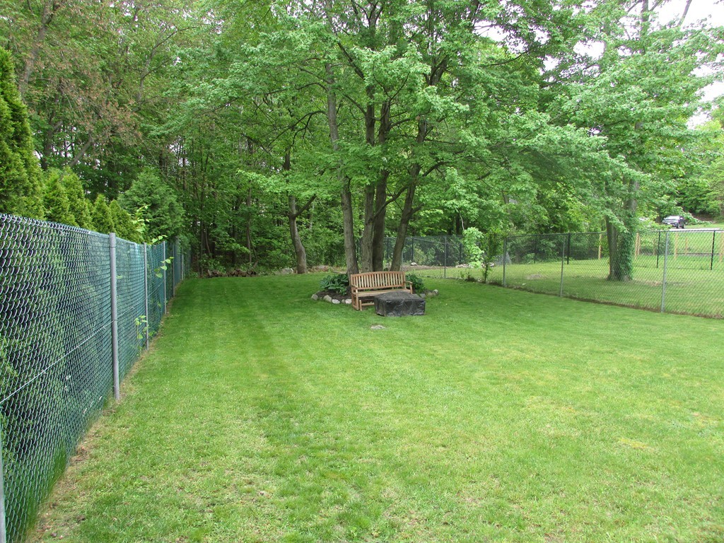 34 A Pine Hill Road Worcester, MA 01604 - Photo 4 of 30 Gallery Image 4