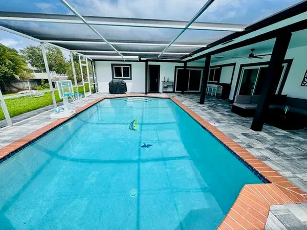 $4,500 | 4101 Northwest 10th Street, Coconut Creek, FL 33066