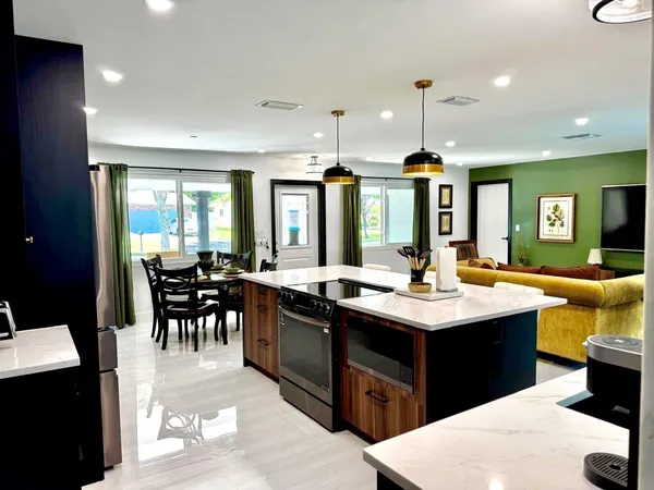 $4,500 | 4101 Northwest 10th Street, Coconut Creek, FL 33066