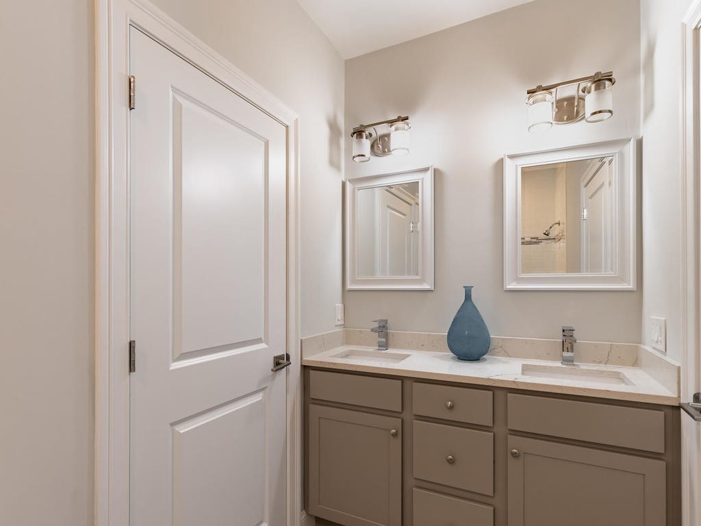 233 Willow Avenue, Unit 1 Somerville, MA 02144 - Photo 16 of 29