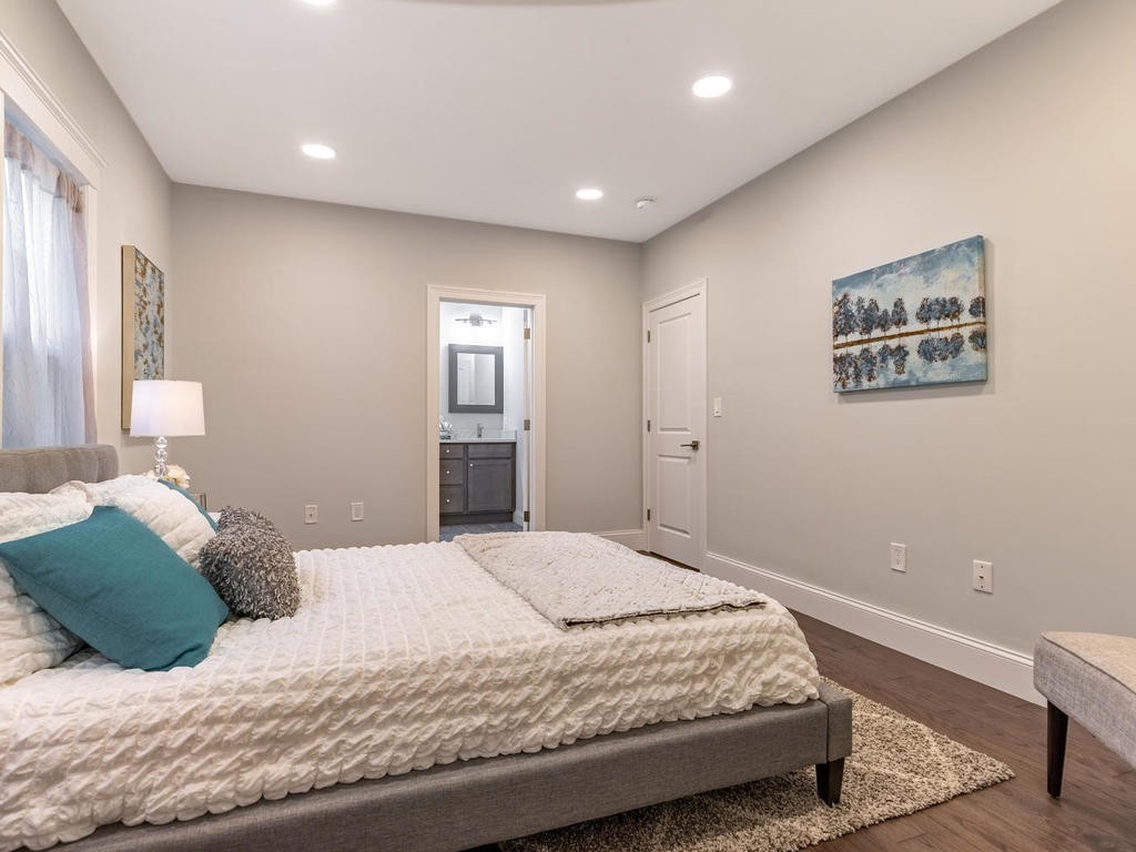 233 Willow Avenue, Unit 1 Somerville, MA 02144 - Photo 20 of 29