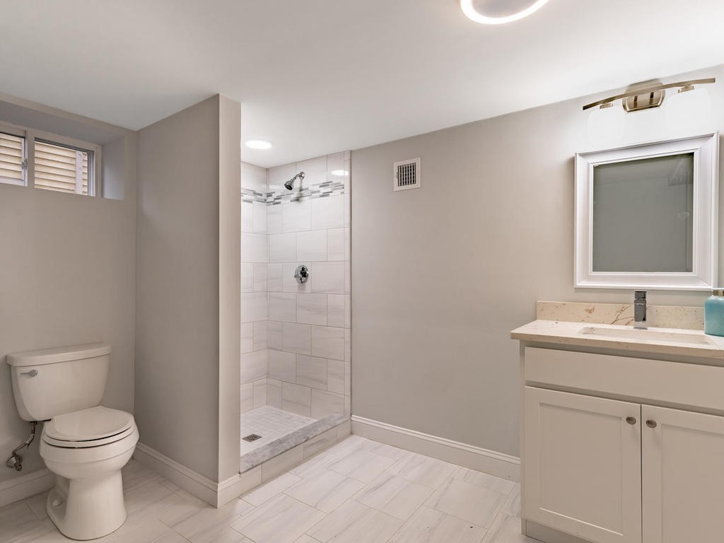 233 Willow Avenue, Unit 1 Somerville, MA 02144 - Photo 26 of 29