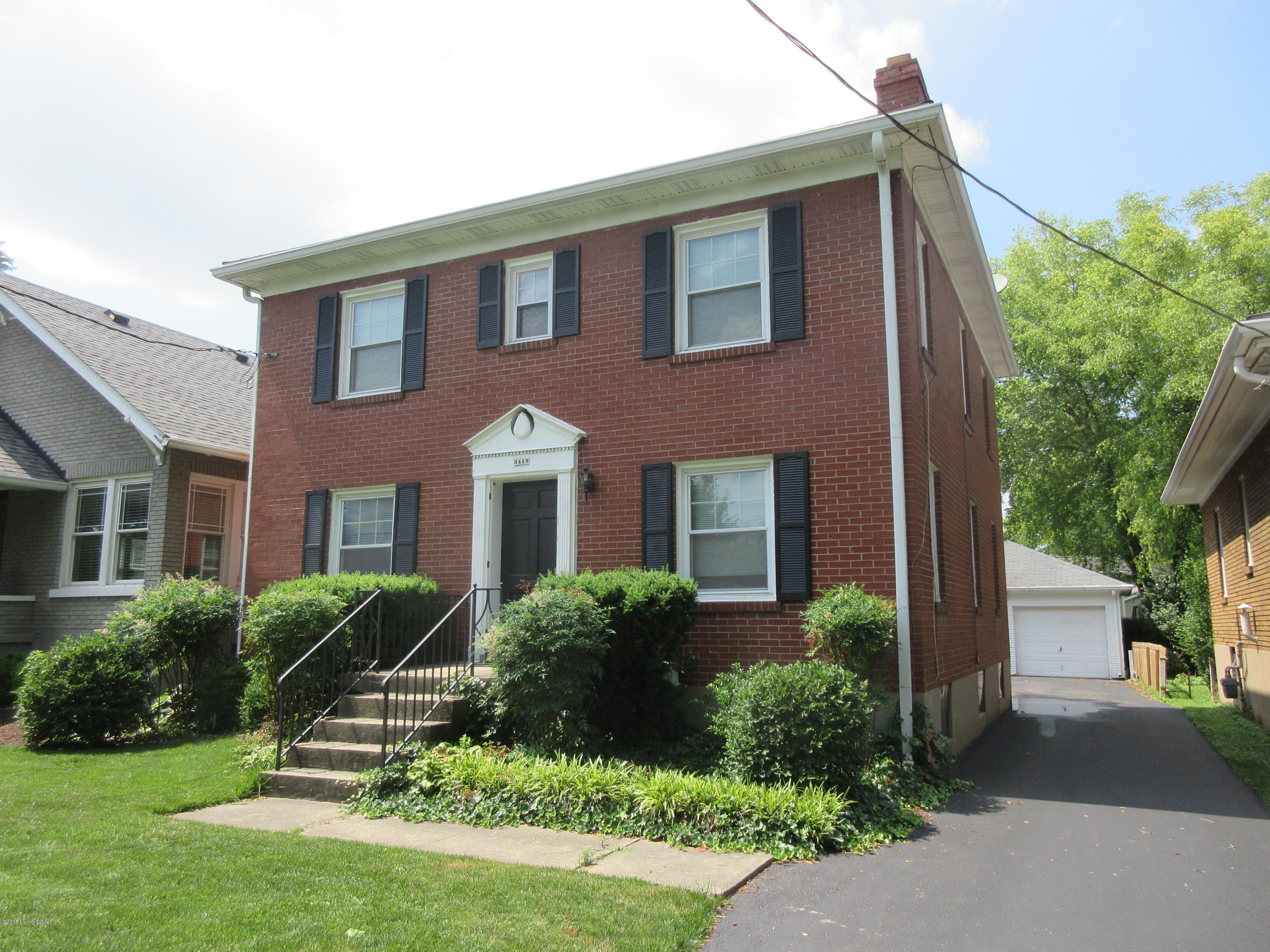 3419 Lexington Road Louisville, KY 40207 - Photo 2 of 36 IMG_7941