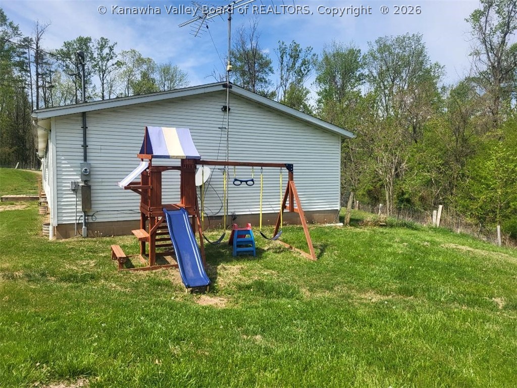 1851 Fisher Ridge Road Kenna, WV 25248 - Photo 8 of 38 Gallery Image 8