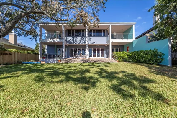 a view of a garden with pathway