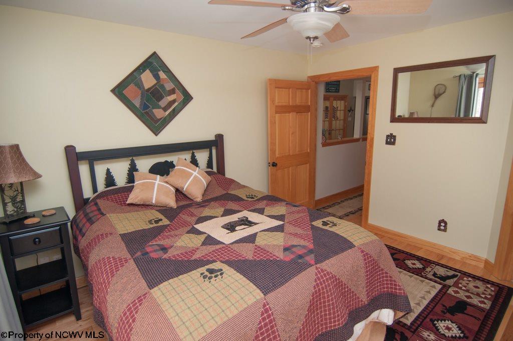 423 Bobcat Road Davis, WV 26260 - Photo 6 of 20 Gallery Image 6