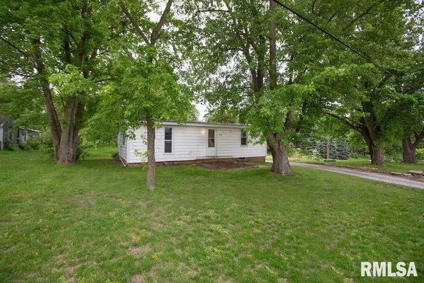 $59,900 | 721 North Main Street, Eureka, IL 61530