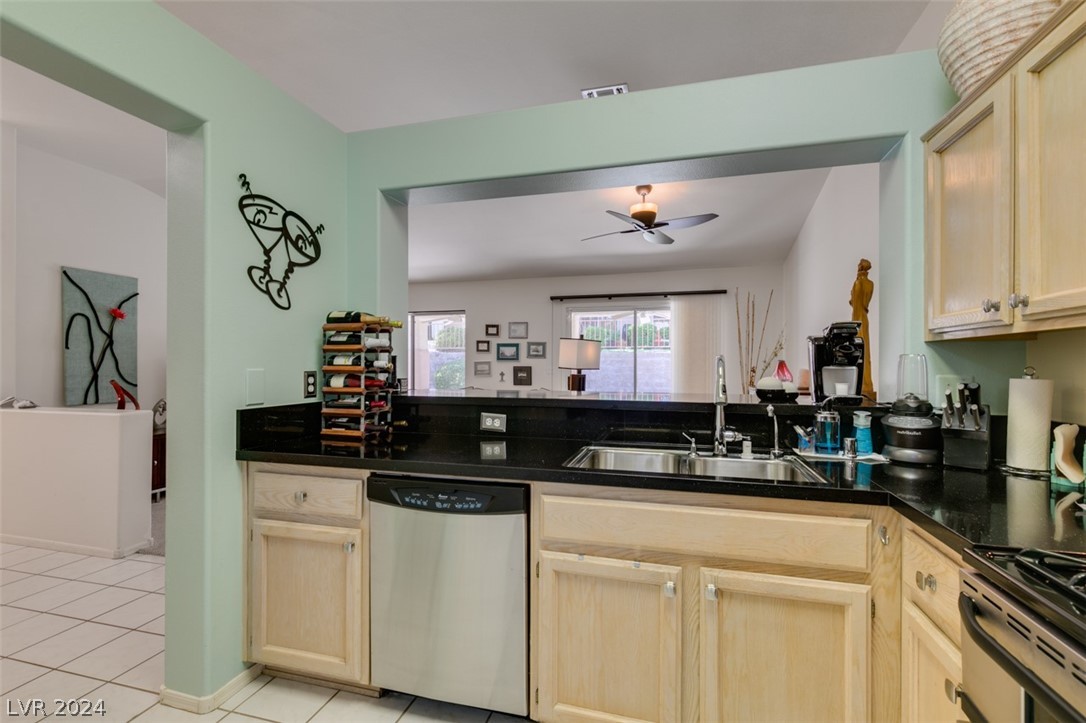 443 Tatum Ridge Street Henderson, NV 89012 - Photo 15 of 43