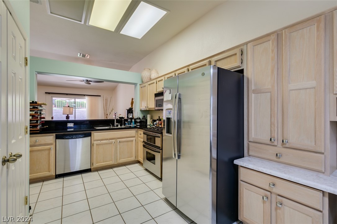 443 Tatum Ridge Street Henderson, NV 89012 - Photo 17 of 43