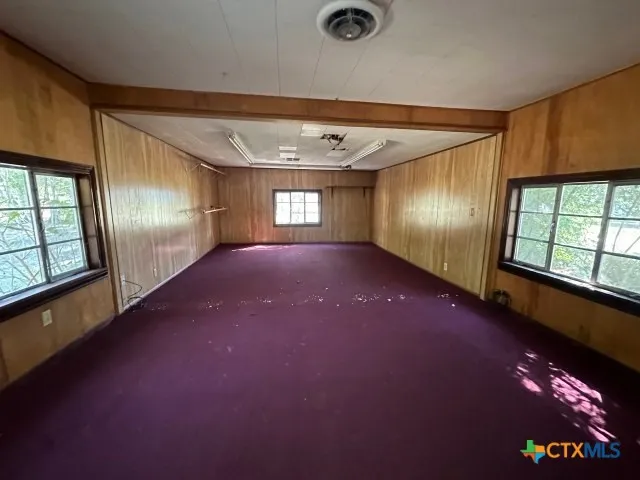 $77,500 | 612 South East Street, Edna, TX 77957