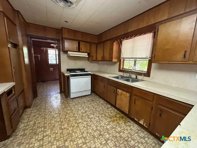 a view of an entryway