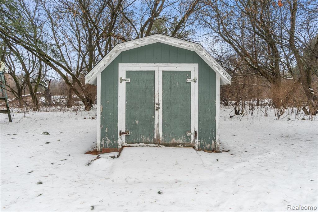 10833 Hibner Road Hartland, MI 48353 - Photo 44 of 47