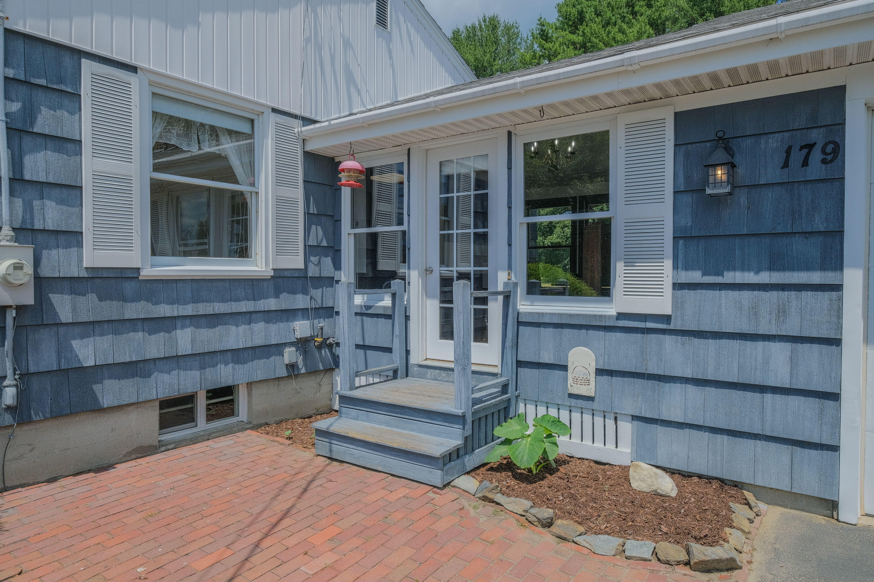 179 Holmes Road Scarborough, ME 04074 - Photo 18 of 45 20210629gp-62027