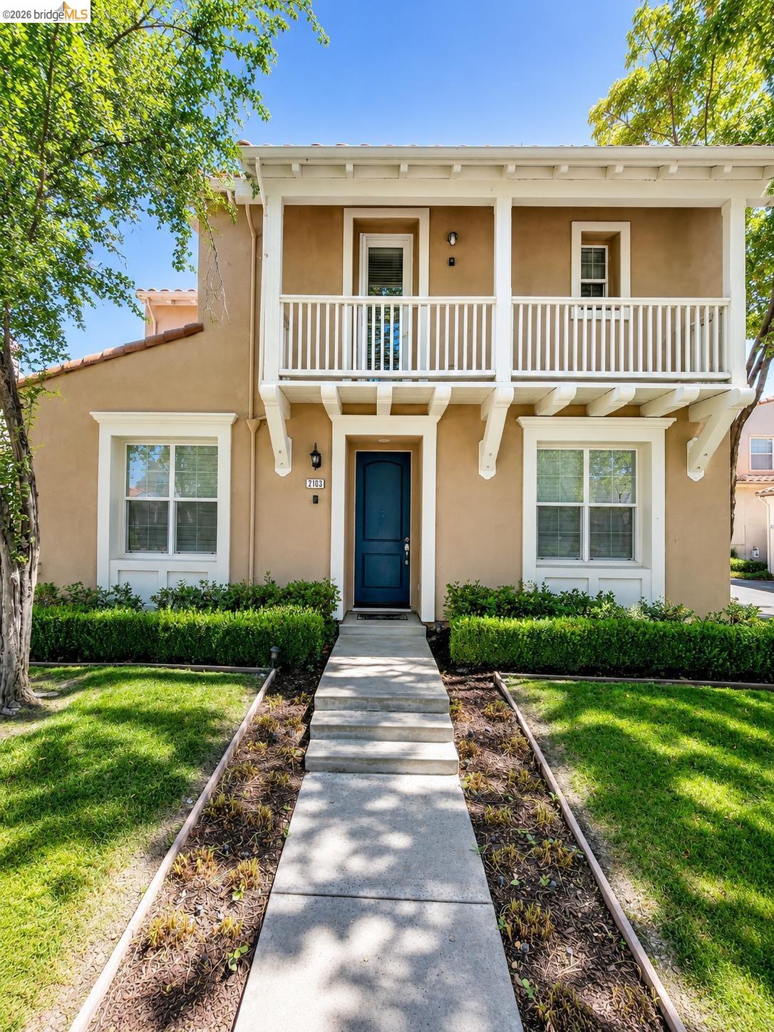 2103 Maidenhair Way San Ramon, CA 94582 - Photo 4 of 36 Gallery Image 4