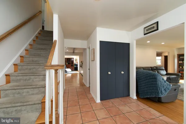 $624,900 | 701 West Rolling Road, Springfield, PA 19064