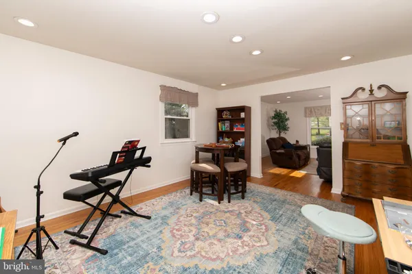 $624,900 | 701 West Rolling Road, Springfield, PA 19064