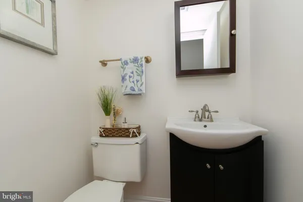 $624,900 | 701 West Rolling Road, Springfield, PA 19064