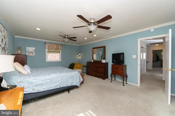 $624,900 | 701 West Rolling Road, Springfield, PA 19064