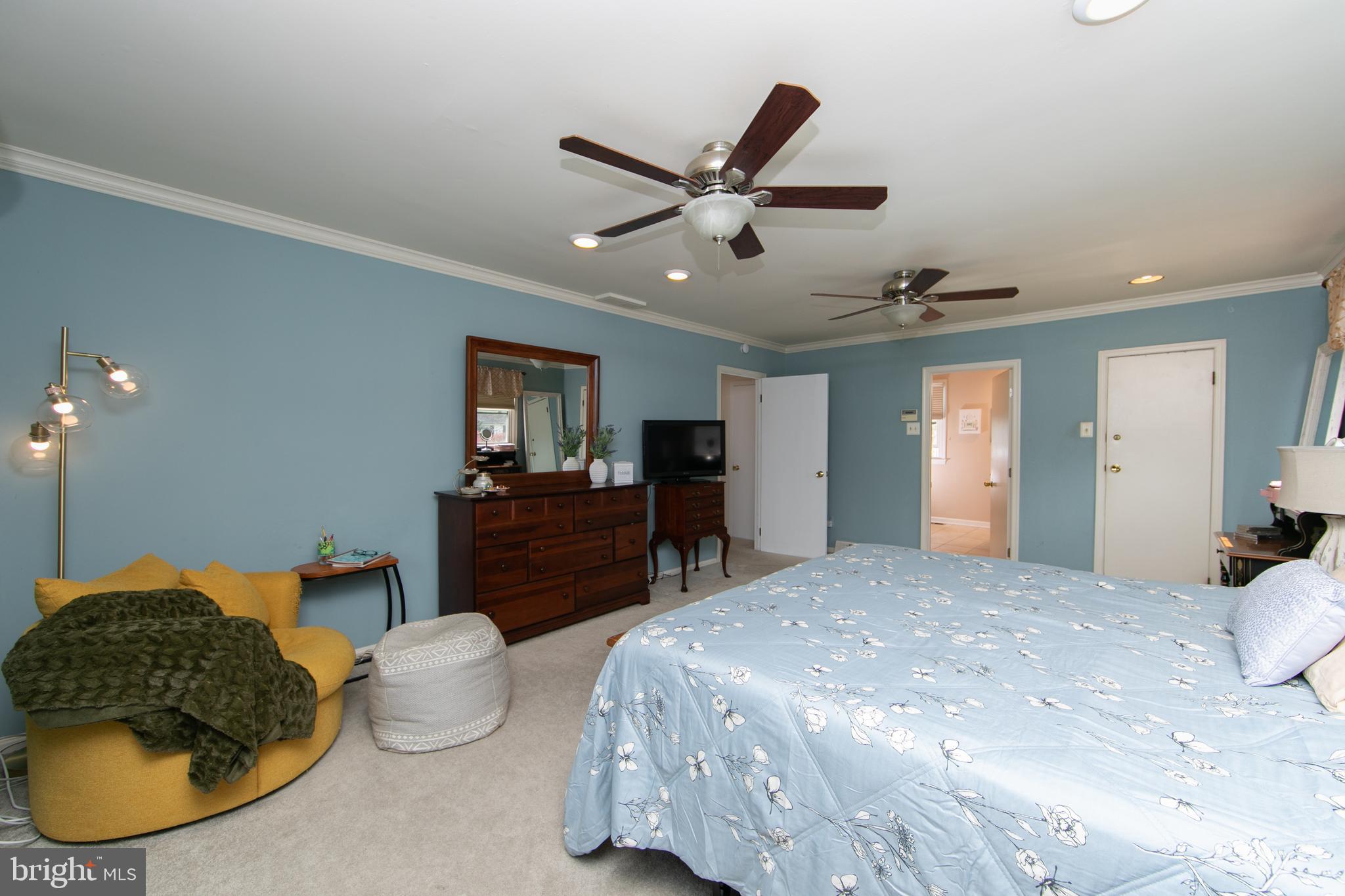 701 West Rolling Road Springfield, PA 19064 - Photo 35 of 68