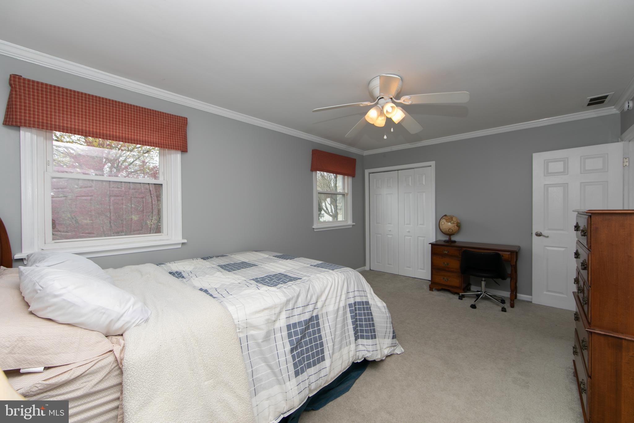 701 West Rolling Road Springfield, PA 19064 - Photo 44 of 68 BR3 with 2 double closets