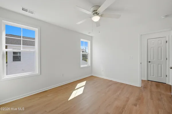 $329,500 | 308 South Vann Street, Burgaw, NC 28425