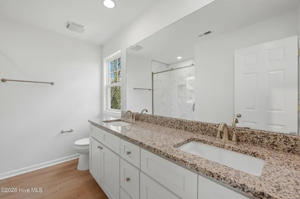 $329,500 | 308 South Vann Street, Burgaw, NC 28425