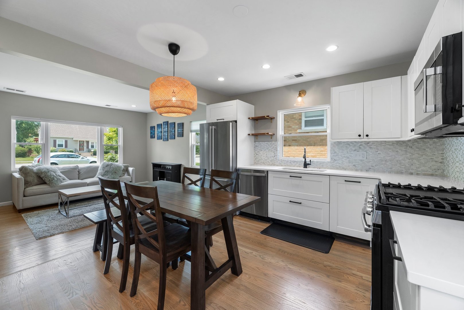 765 Spring Road Elmhurst, IL 60126 - Photo 6 of 17