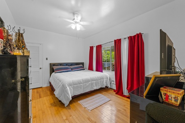 2540 North Ridgeway Avenue Chicago, IL 60647 - Photo 15 of 31 Gallery Image 15