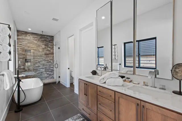 $2,395,000 | 301 South 17th Street, Coeur D'Alene, ID 83814