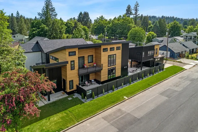 $2,395,000 | 301 South 17th Street, Coeur D'Alene, ID 83814