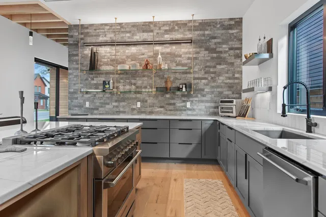 $2,395,000 | 301 South 17th Street, Coeur D'Alene, ID 83814