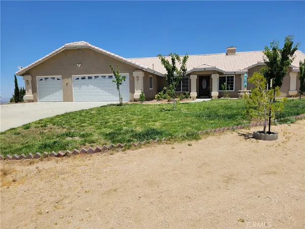$525,000 | 8477 Malpaso Road, Pinon Hills, CA 92372