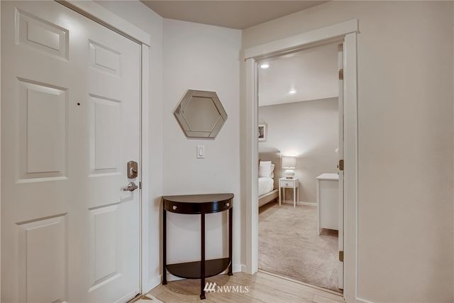 $452,000 | 11303 Northeast 128th Street, Unit B103, Kirkland, WA 98034