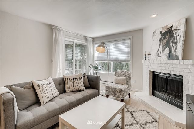 $452,000 | 11303 Northeast 128th Street, Unit B103, Kirkland, WA 98034