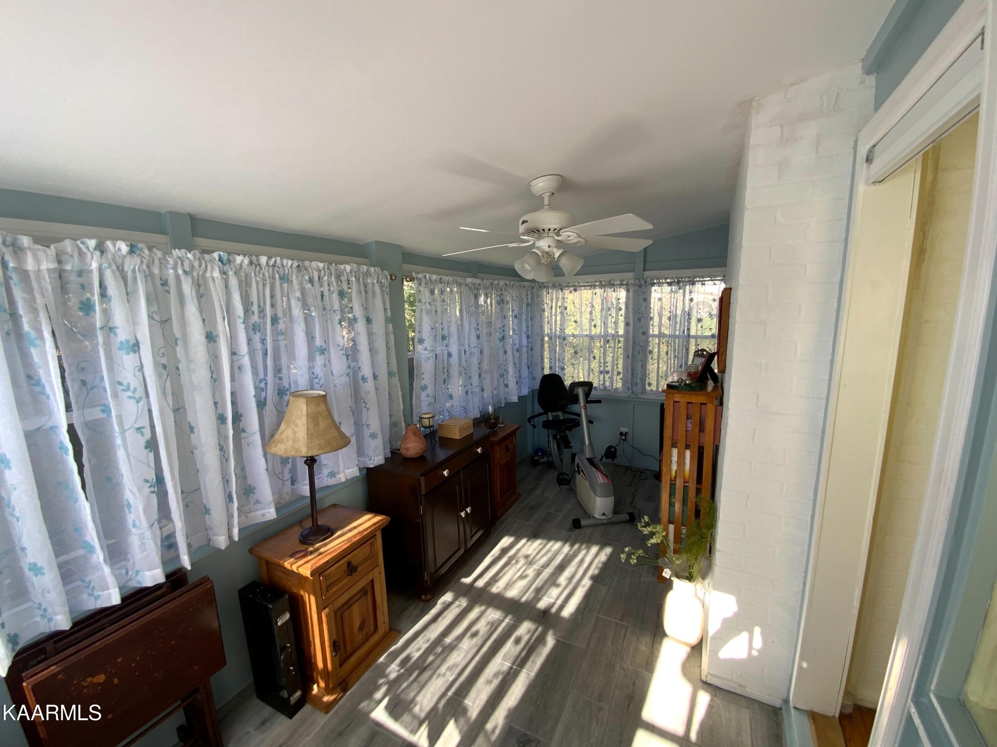 304 East Faunce Lane Oak Ridge, TN 37830 - Photo 12 of 14 Gallery Image 12